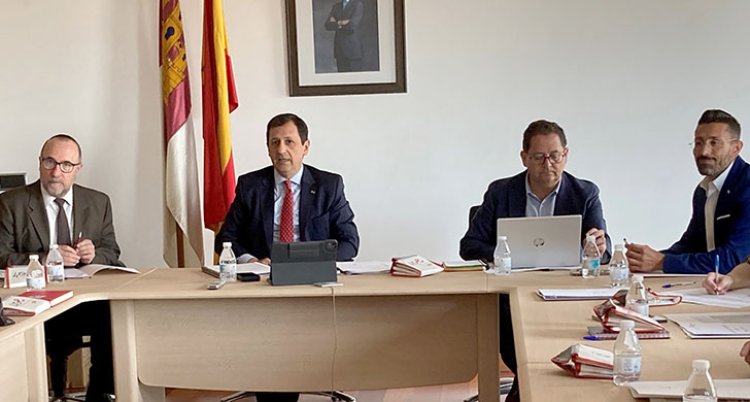Ubeda (2i), ha presidido el Comité Asesor Operativo Provincial Incendios Forestales de la provincia de Toledo.