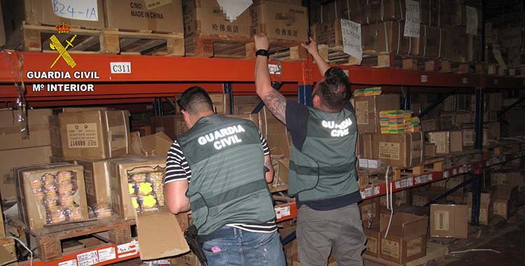 Incautan en Seseña más de 185.000 productos de papelería falsificados