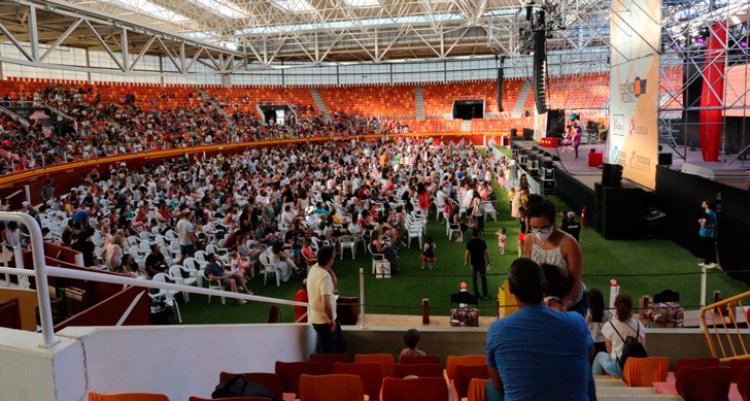 Alrededor de 6.000 personas disfrutan de los primeros eventos del Escénico de Illescas
