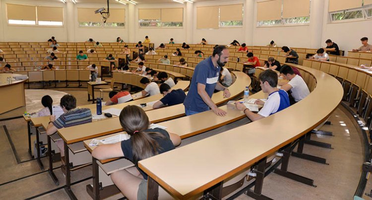 El 95,04 por ciento de los estudiantes aprueba la EvAU en Castilla-La Mancha