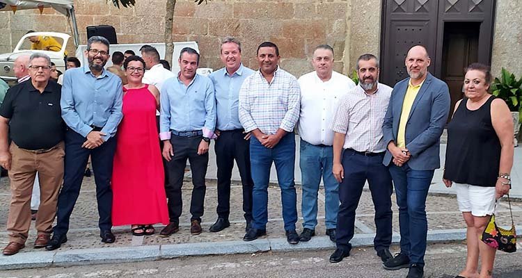 Socialistas de la comarca participan en las fiestas de Cervera de los Montes
