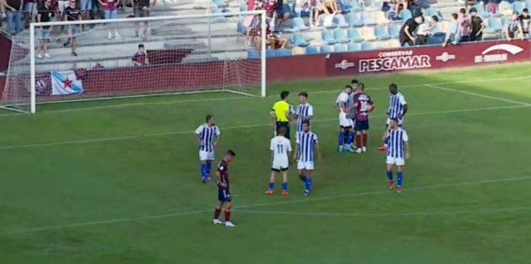 La rentrée del CF Talavera en Primera Federación se salda con derrota