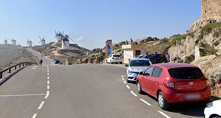 El Ayuntamiento de Consuegra cobrará por subir en coche a Cerro Calderico