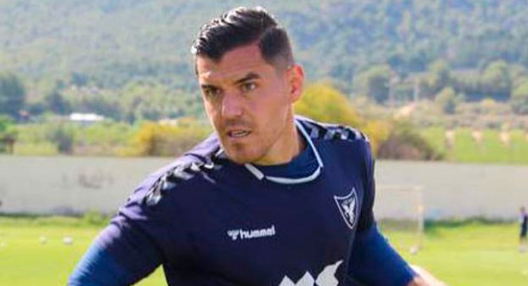 El CF Talavera refuerza su defensa con la adquisición del central Josete