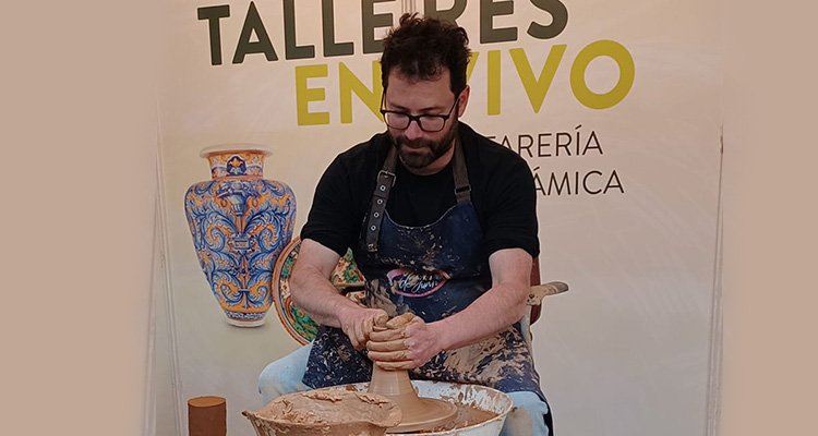 El ceramista puenteño Fran Agudo, Placa al Mérito Artesano