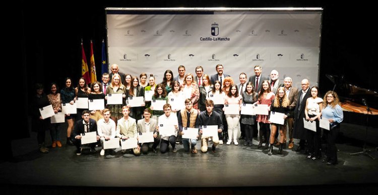 Todos los galardonados con los premios extraordinarios de la ESO, Bachillerato y Enseñanzas Artísticas