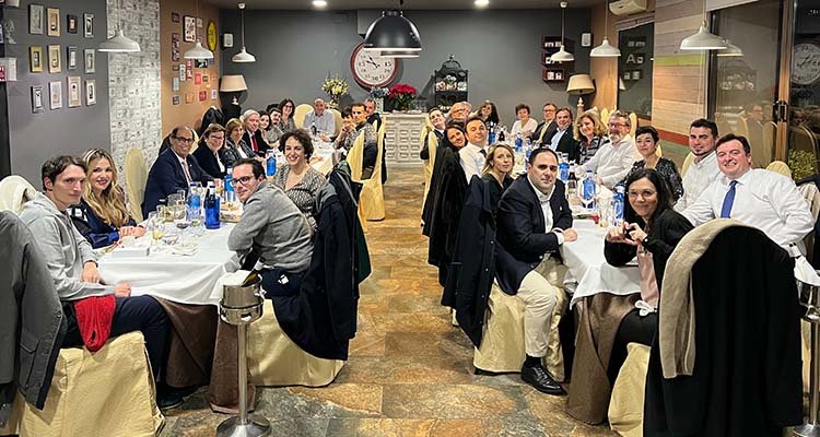 El Colegio de Ingenieros Industriales de Toledo celebra su cena de Navidad