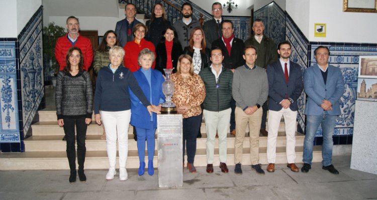 El trofeo de la prestigiosa competición ‘Solheim Cup’ de golf llega a Talavera de la Reina