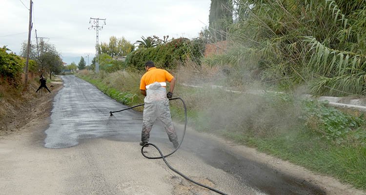 Subsanan en Talavera los desperfectos en caminos causados por Efraín