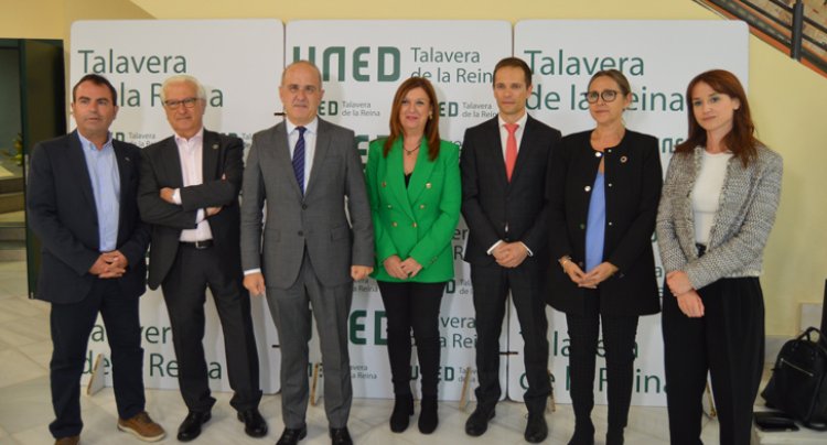 Casi 400 estudiantes se benefician del apoyo de la Diputación de Toledo a la UNED