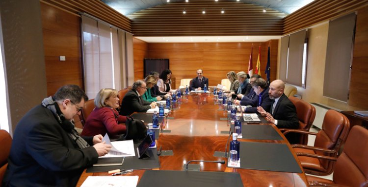 Las Cortes regionales votan el proyecto de ‘Ley de acompañamiento de presupuestos’