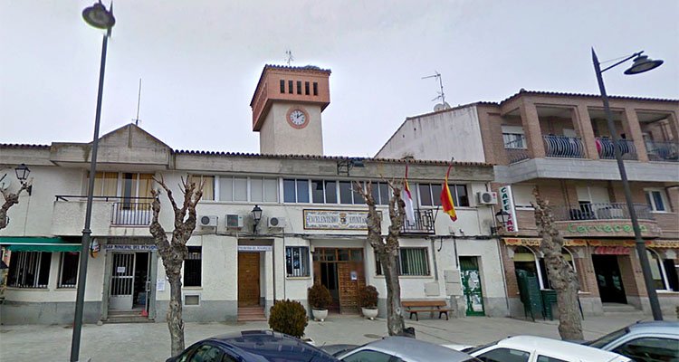 Ayuntamiento de Cazalegas.