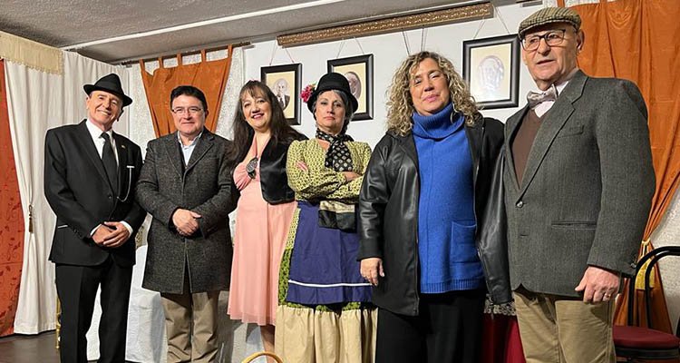 Teatro en el barrio de Azucaica de Toledo para celebrar la Candelaria