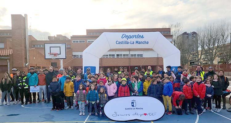 El colegio José Bárcena de Talavera celebra el sexto aniversario del Bicibús