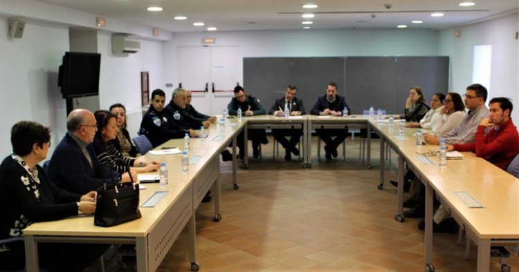 La Guardia Civil activará una operación de vigilancia en los centros educativos de Torrijos