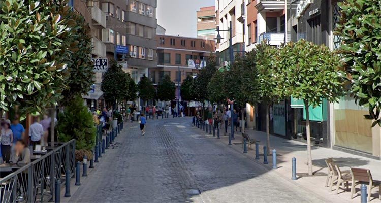 Los adoquines de la calle Prado de Talavera serán historia