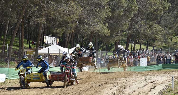 Más de 3.000 personas asisten al Mundial de Sidecarcross en Talavera