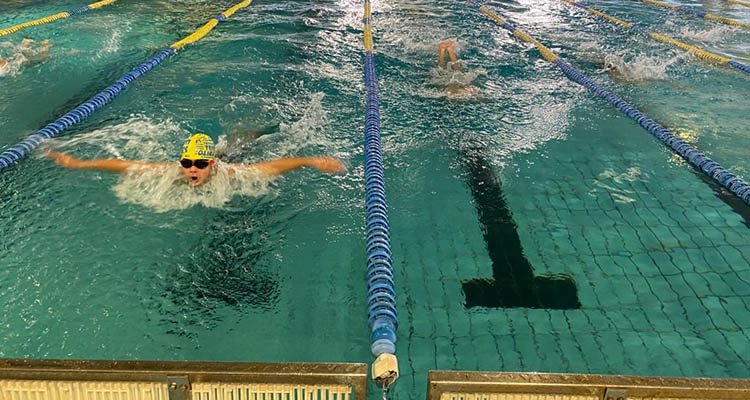 Cinco nadadores del EC Ciudad de Talavera, en la gran cita española