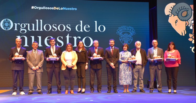 El orgullo y la emoción reinan en la entrega de los XXI Premios ‘Ciudad de Talavera’