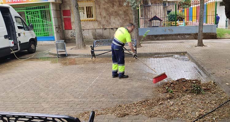 El Ayuntamiento de Talavera media para evitar la huelga de limpieza viaria