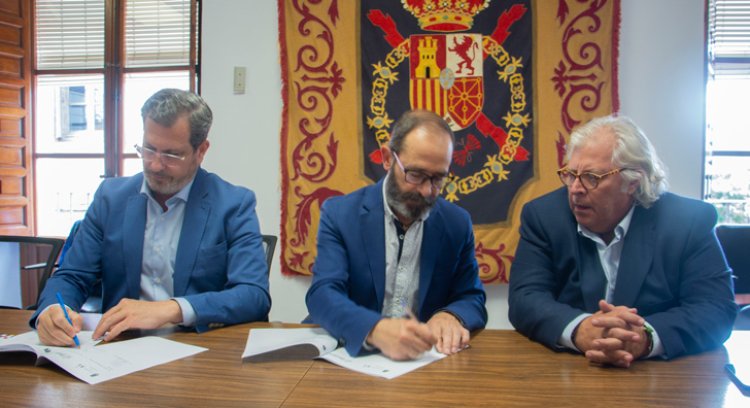 Consuegra y Fedeto renuevan el convenio para apoyar a las pymes y autónomos del municipio