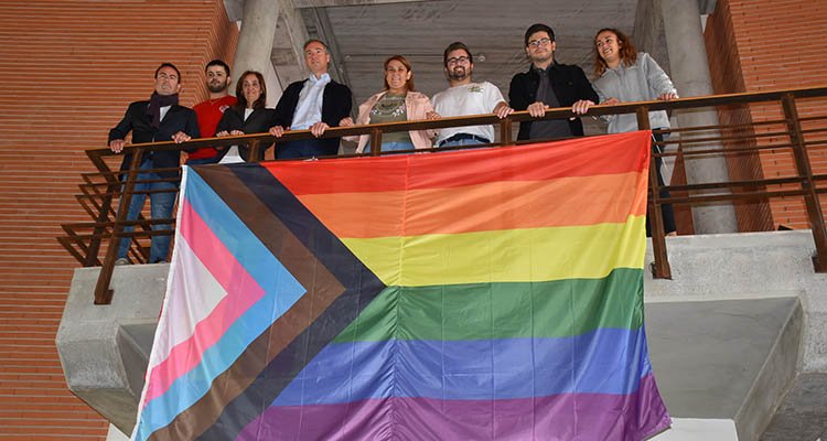 García Élez plantea crear un servicio atención integral para el colectivo LGTBI de Talavera