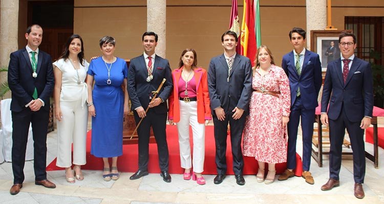 Los nueve concejales integrantes del equipo de gobierno de Torrijos.