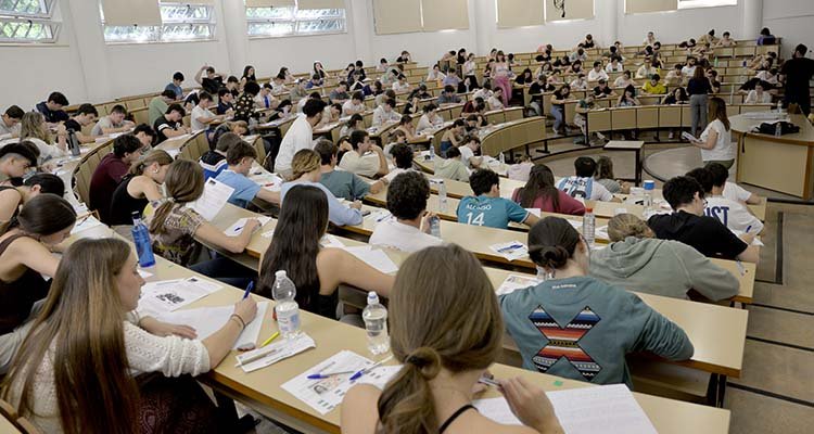 El 95,43 por ciento de los estudiantes aprueba la EvAU en Castilla-La Mancha
