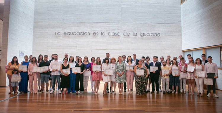 Estos son los 43 alumnos reconocidos con los premios extraordinarios de FP