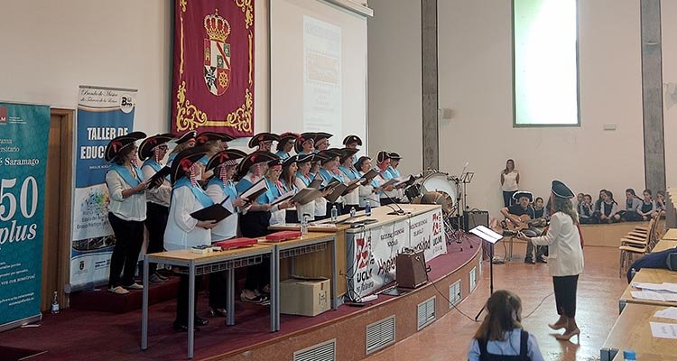 Una imagen del coro de la José Saramago durante el concierto solidario celebrado a finales de mayo.