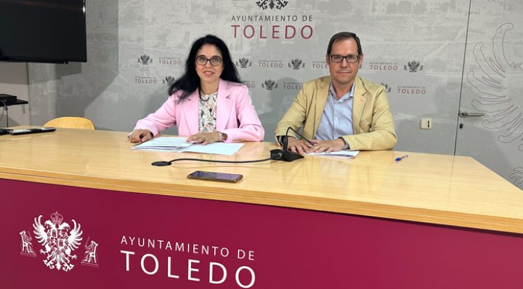 Toledo se compromete a acelerar la lista de espera en el servicio de ayuda a domicilio