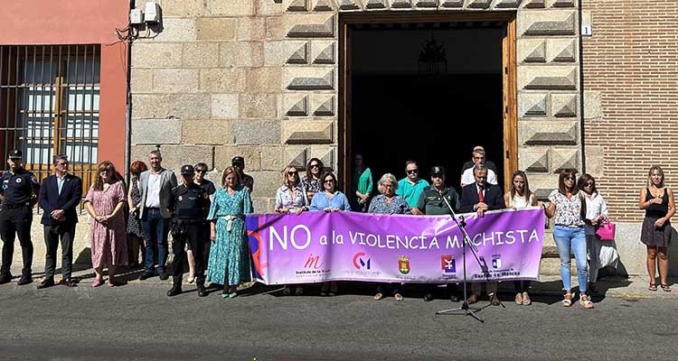 PP y Vox vuelven a desvirtuar el minuto de silencio contra el machismo en Talavera