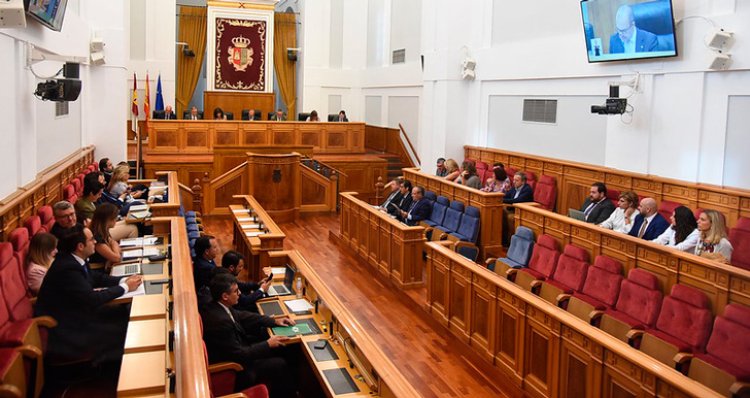 La Mesa de las Cortes podrá rechazar los temas que excedan de las competencias estatutarias