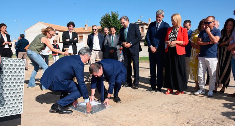Colocada la primera piedra para la construcción de nuevo centro de salud de Bargas