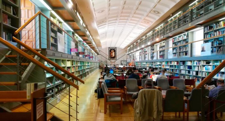 La Biblioteca de Castilla-La Mancha entrega este lunes sus once distintivos