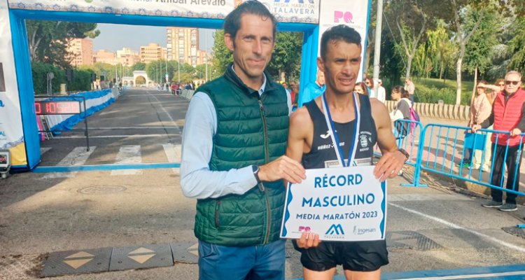Abderramán Aferdi gana la Media Maratón Ciudad de Talavera y bate el récord de la prueba