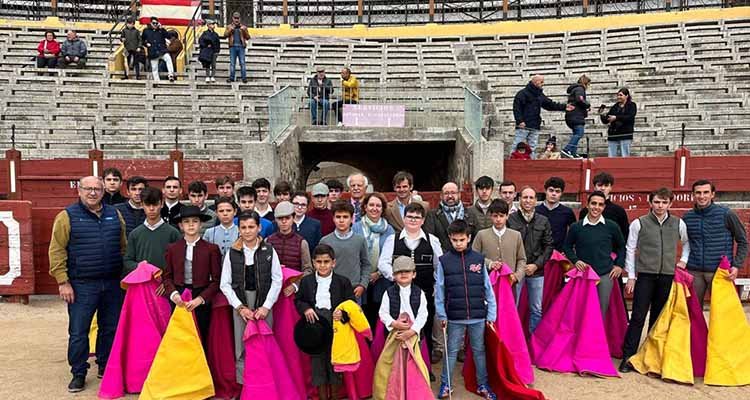 Cedillo clausura el curso en la Escuela Taurina Domingo Ortega de Toledo