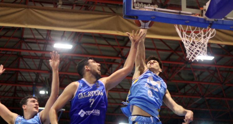 El Baloncesto Talavera cosecha la primera derrota en casa en la prórroga ante el Estudiantes