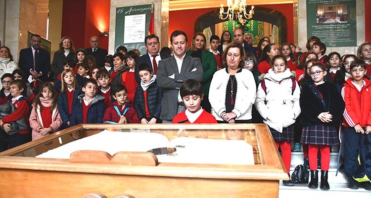 Los escolares, protagonistas de la conmemoración de la Constitución en la Diputación de Toledo