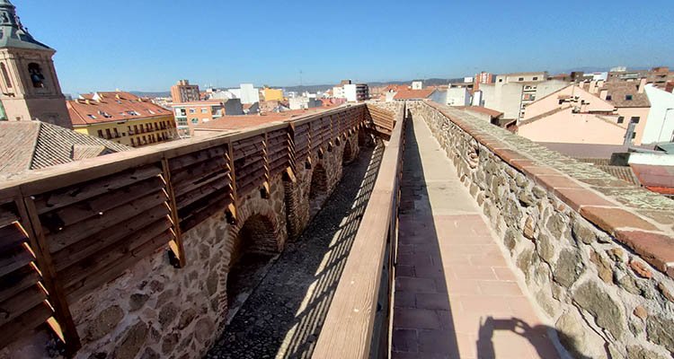 El Ayuntamiento de Talavera no cobrará por subir a la muralla