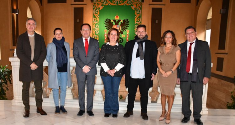 Firmado el convenio del servicio de transporte entre la Diputación y el Área Metropolitana de Toledo