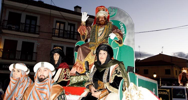 Illescas disfruta con una espectacular cabalgata de Reyes