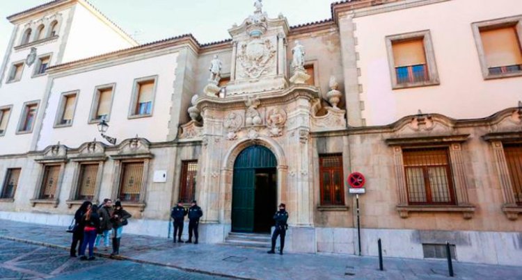 Revocan la condena a un sacerdote por abusos a un menor en León y Toledo
