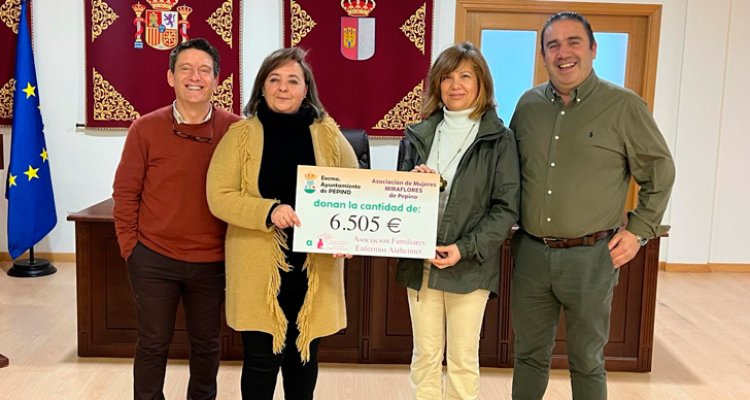 Pepino recauda 6.500 euros para luchar contra el alzheimer en las fiestas de San Blas