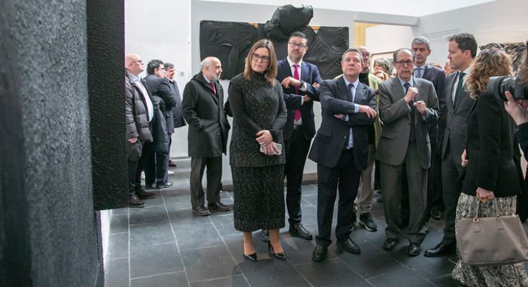 Toledo salda una deuda histórica con Rafael Canogar al inaugurar su Espacio
