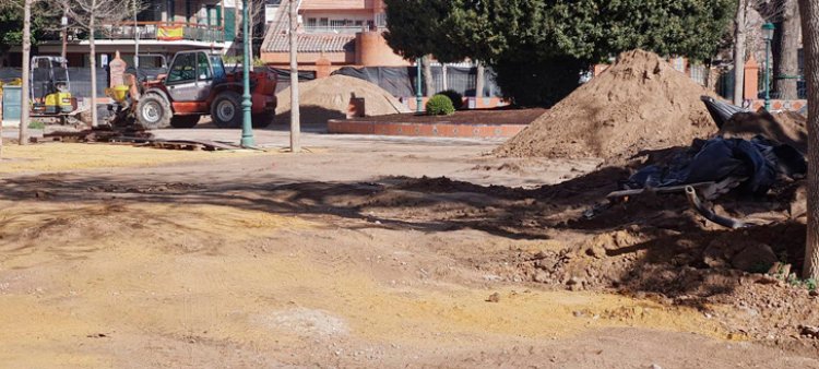 El PSOE señala la incapacidad del Gobierno municipal para abrir los Jardines del Prado