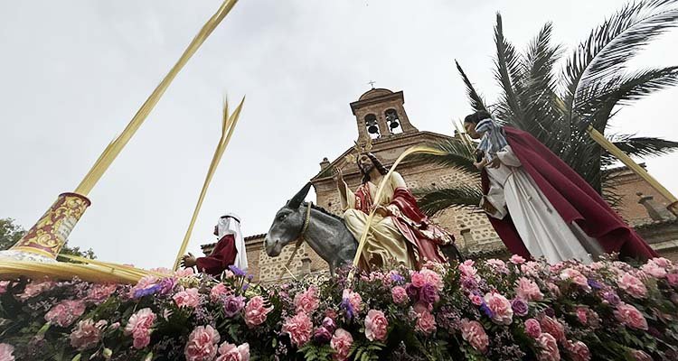 La Borriquita inaugura las procesiones de Semana Santa en Talavera y Toledo
