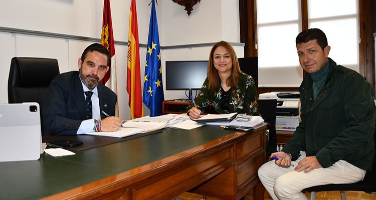 La Diputación de Toledo colaborará en proyectos turísticos del Ayuntamiento de Talavera