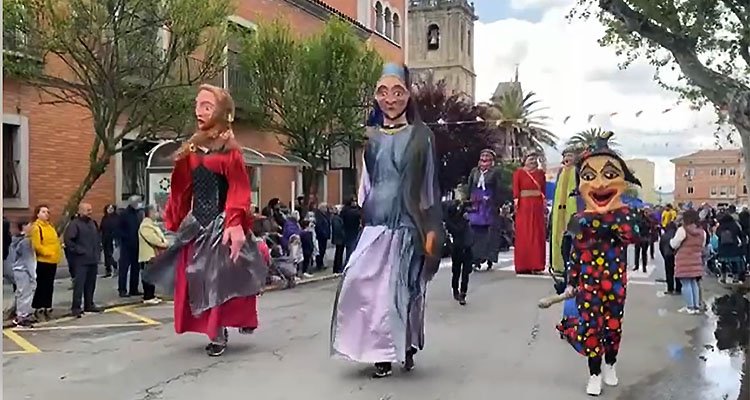 La Mondilla de Talavera incorporará un desfile de gigantes y cabezudos