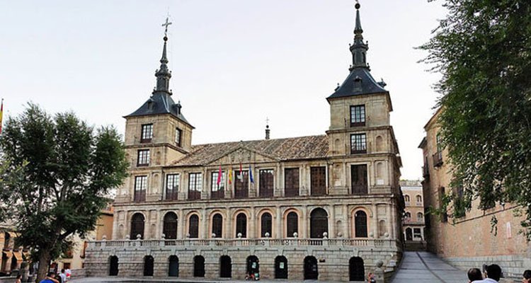El Ayuntamiento de Toledo aprueba la OPE 2024, con 13 plazas de acceso libre